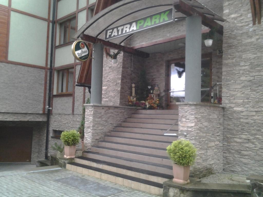 Fatrapark 1 U Sovicky Studio, Kuchynka, Kupelna,S Balkonom Gratis Parkovanie V Podzemnej Garazi Ruzomberok Exterior photo